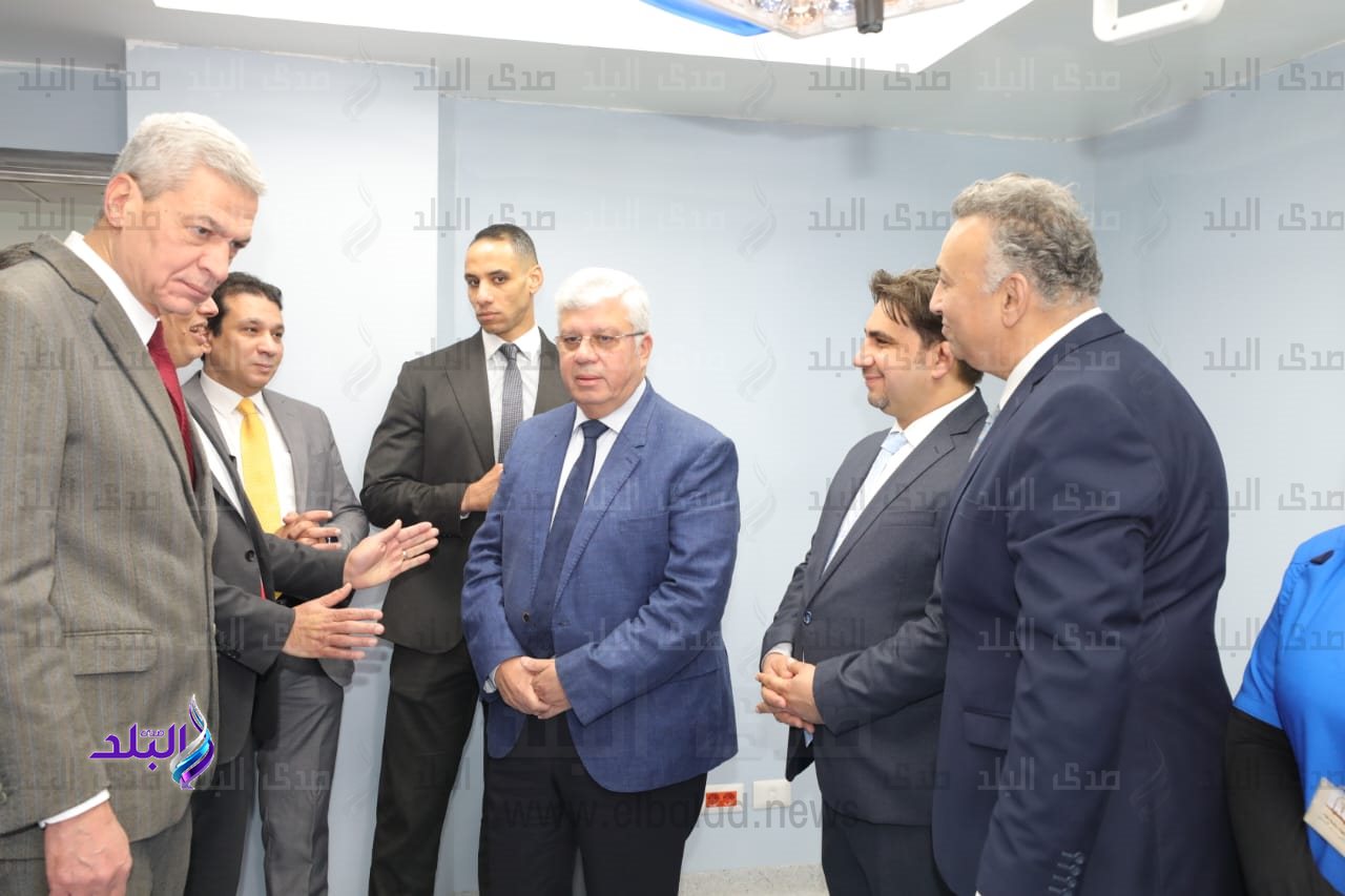 وزير التعليم العالي ورئيس جامعة حلوان يفتتحان المرحلة النهائية لأعمال تطوير مستشفى بدر الجامعي