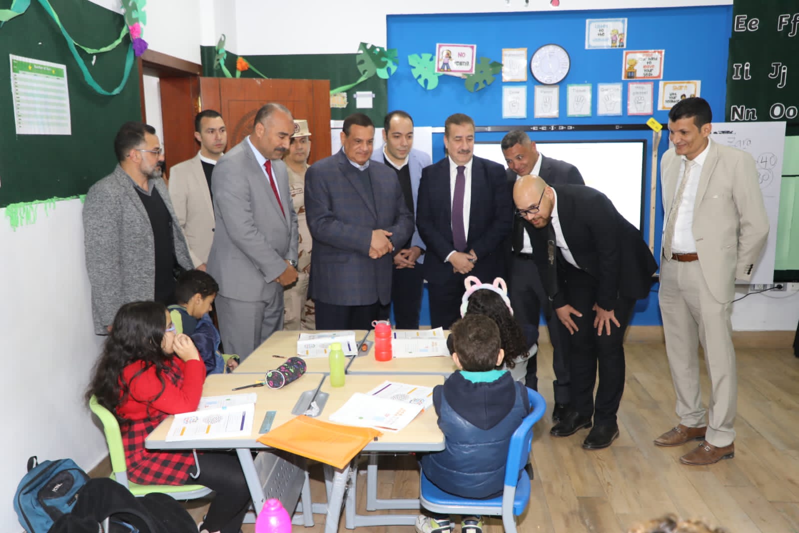 وزير التنمية المحلية يتفقد المدرسة الدولية  وزير التنمية المحلية يتفقد المدرسة الدولية