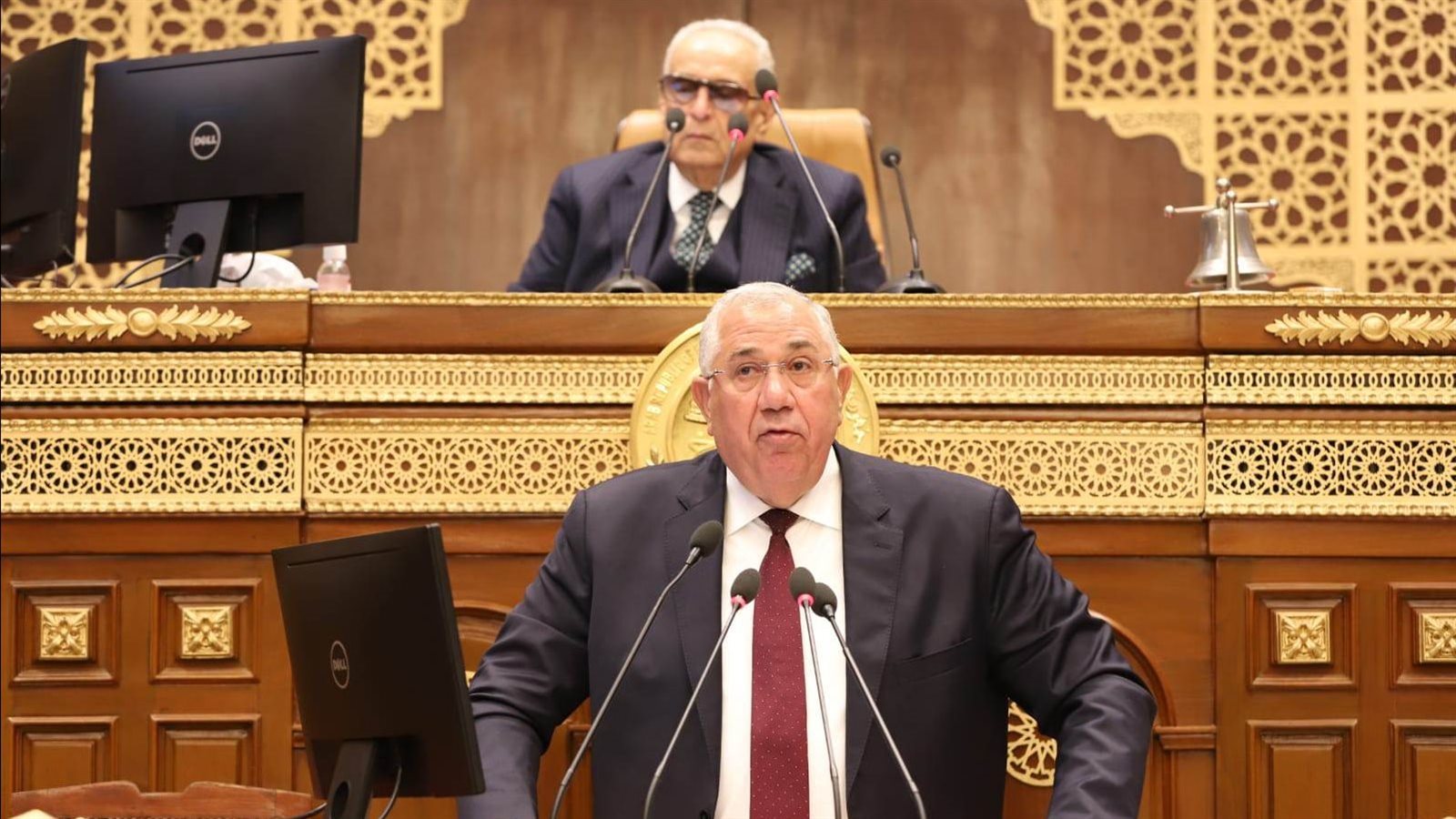 السيد القصير وزير الزراعة واستصلاح الاراضى