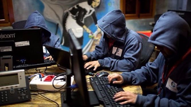 هولندا تكشف تفاصيل محاولة روسية لتعطيل البنية التحتية للكهرب