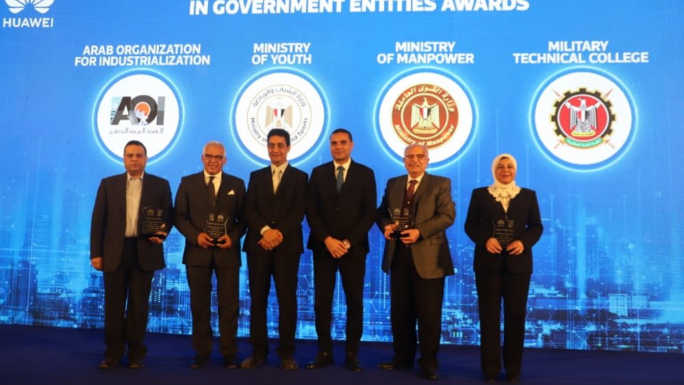 القوى العاملة 