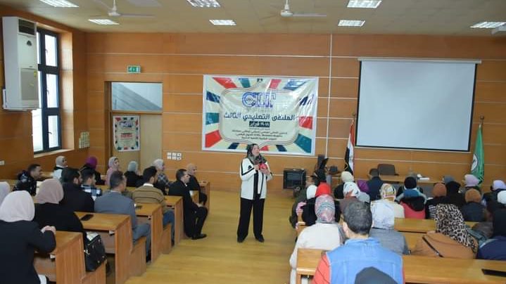 مركز اللغات الأجنبية والترجمة التخصصية بجامعة القاهرة