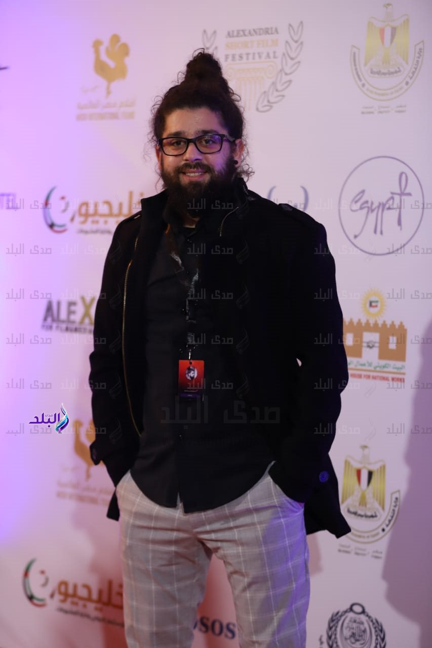 6C94CF6D-CB0B-46A4-ABAD-3276AA53BCEF