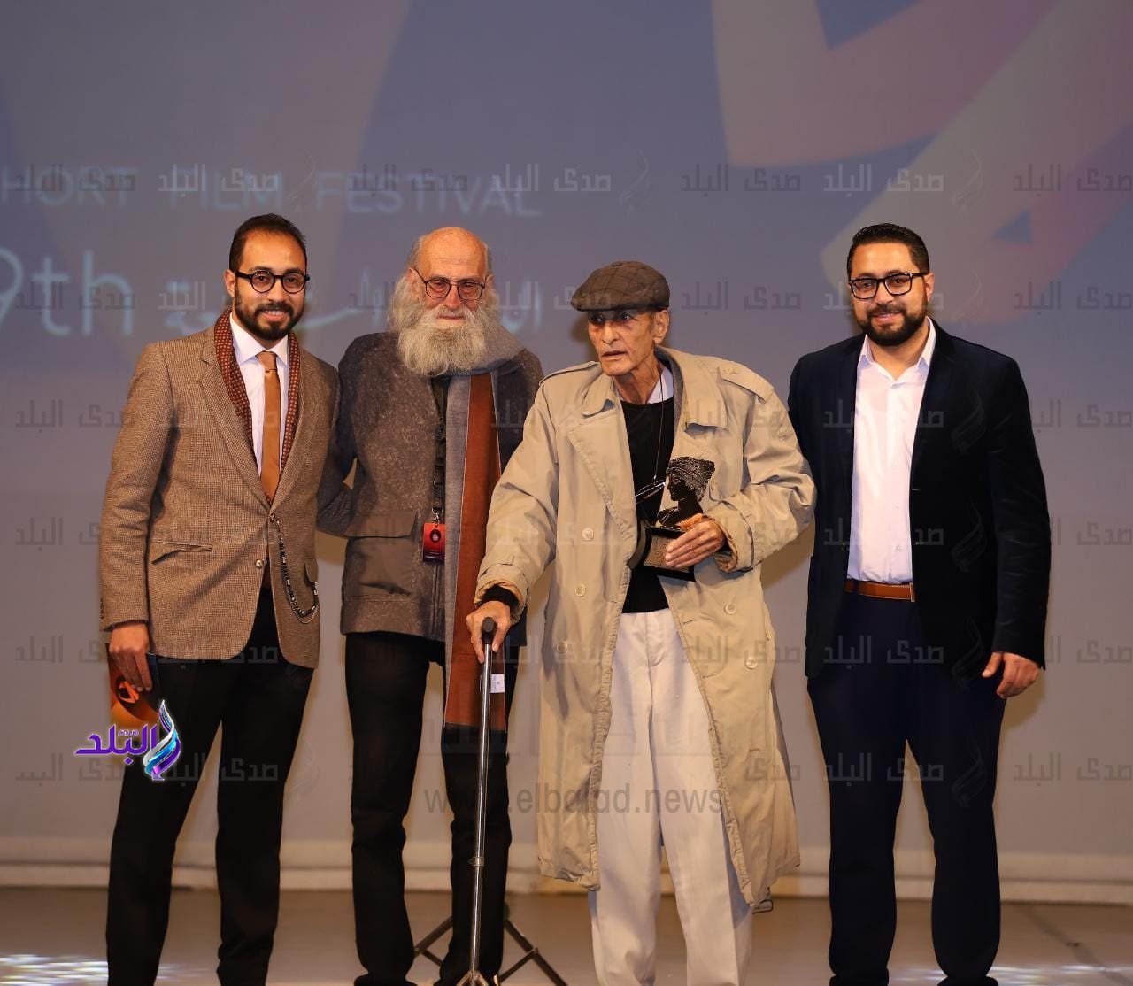 B02E0EF4-44E3-4FD6-9532-8AAD303D3C5F