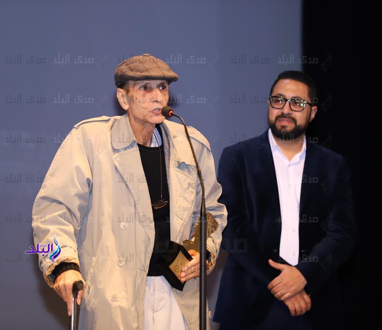 F07E799D-FFA4-42BF-AF3C-01CFFDC13915