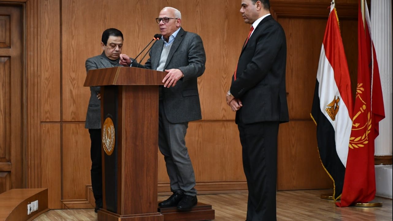 محافظ بورسعيد يستقبل الصحفيين 