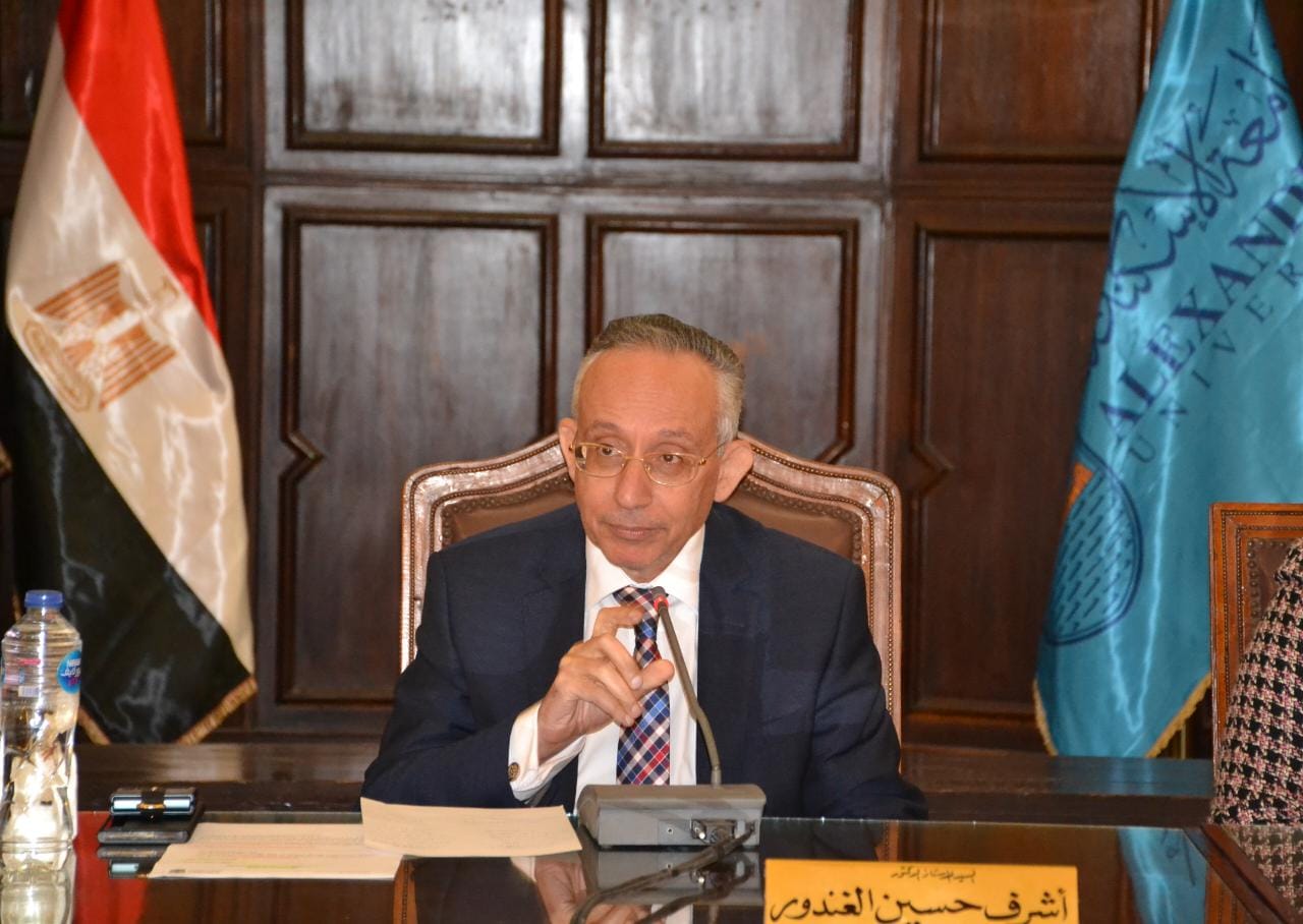 دكتور أشرف الغندور نائب رئيس جامعة الإسكندرية دكتور أشرف الغندور نائب رئيس جامعة الإسكندرية