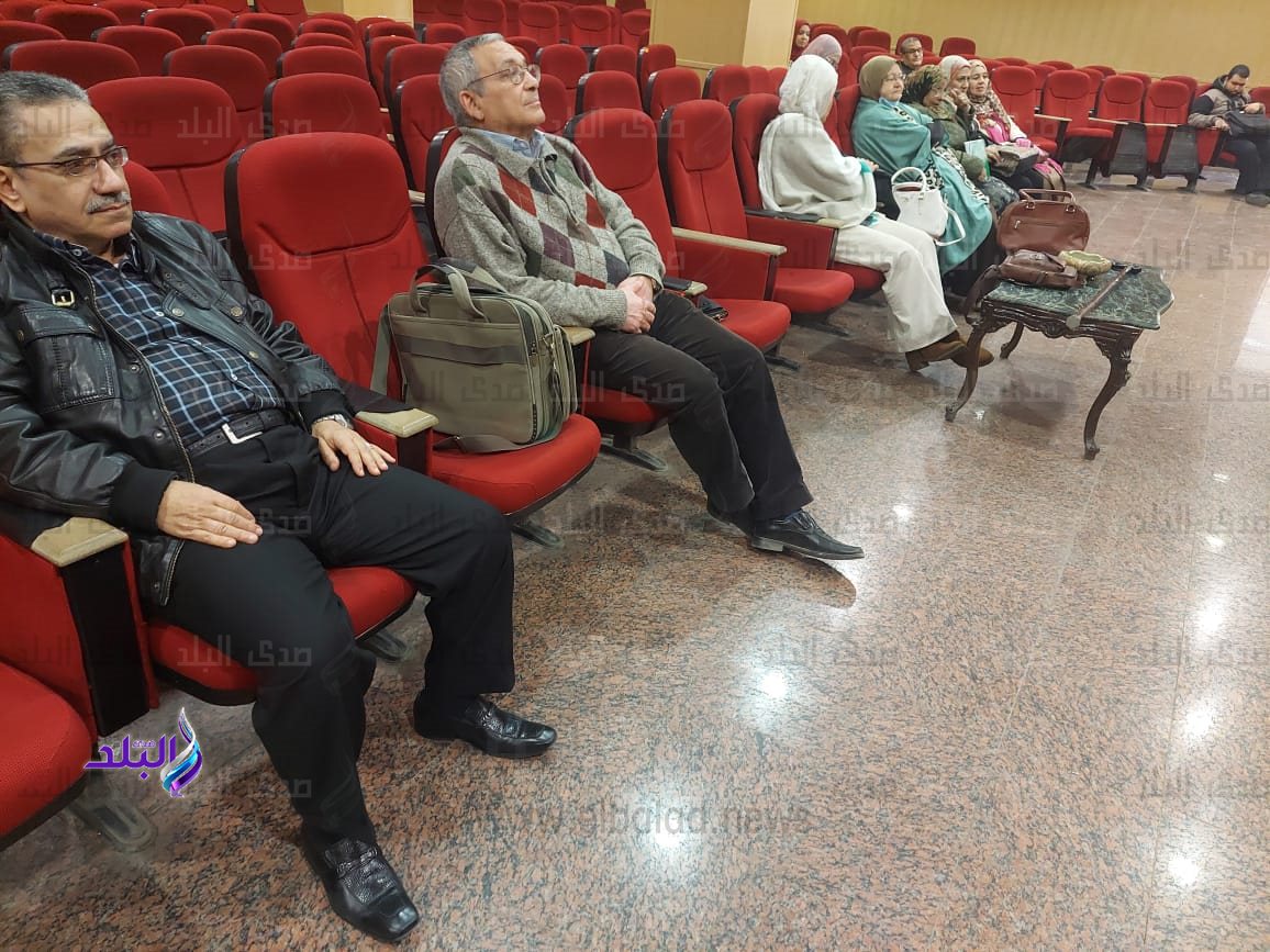 ندوة بألسن عين شمس1