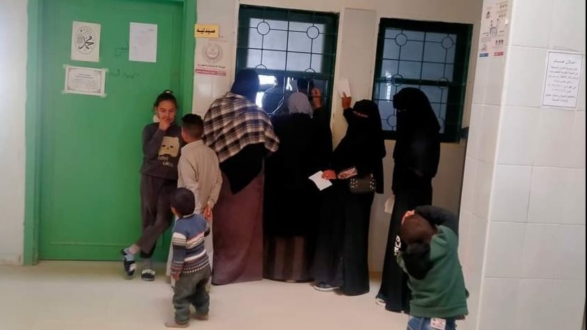 تردد السيدات علي خدمات القافلة الطبية 