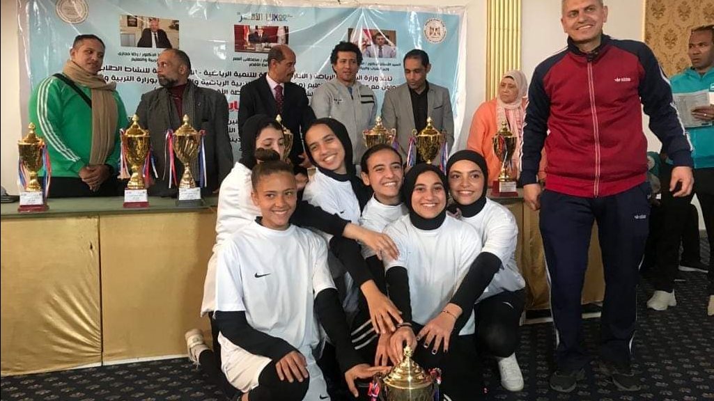 طالبات الفيوم الفائزين بالبطولة 
