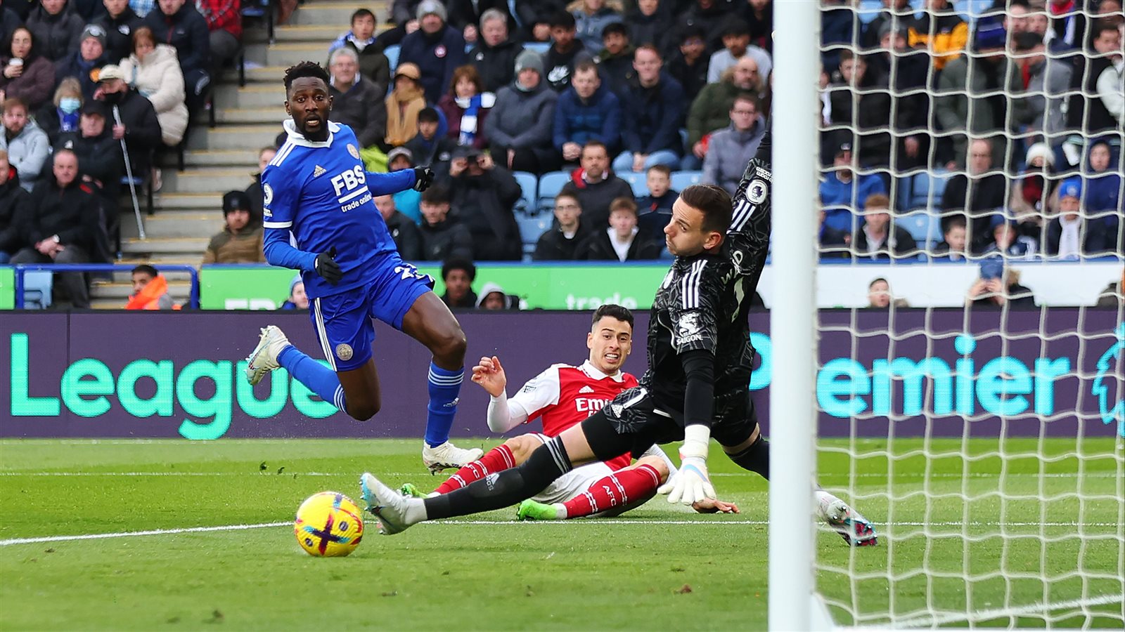 هدف أرسنال ضد ليستر سيتي