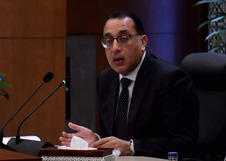 رئيس الوزراء يتوجه الي قطر من اجل ضخ استثمارات جديدة 