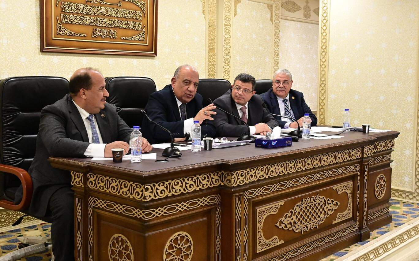 4774f7f3-2d98-4fe4-84b6-414b592c2751