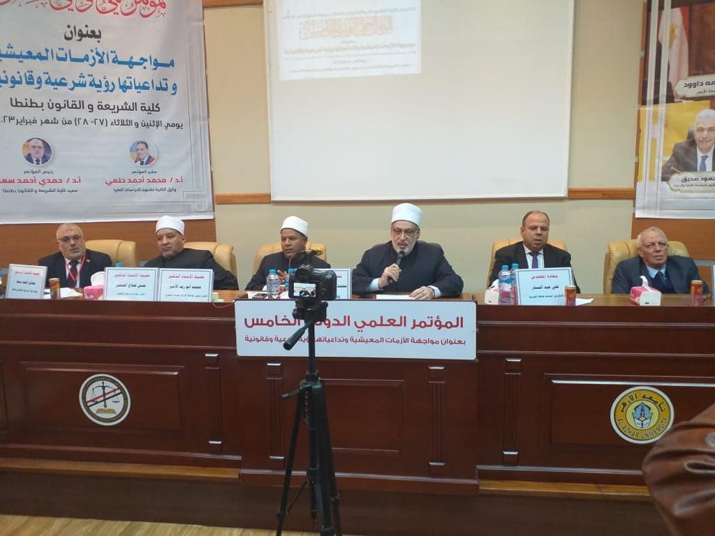 وكيل الأزهر خلال المؤتمر 