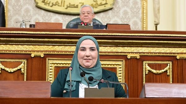 وزيرة التضامن الاجتماعي 