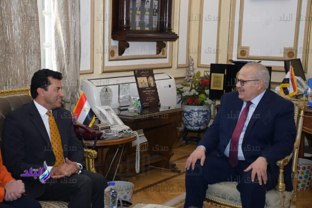 جامعة القاهرة6