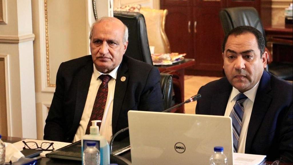 جانب من اجتماع اللجنة 