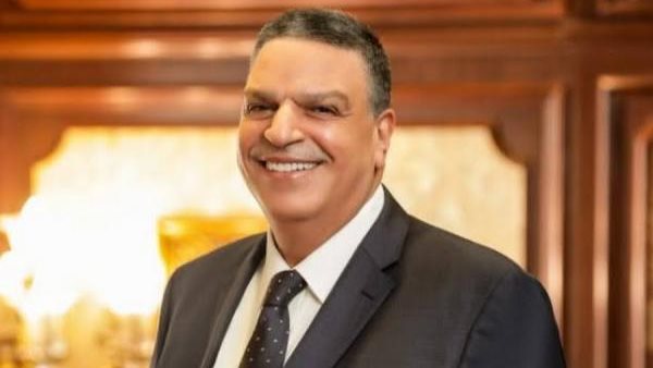  السيد جمعة عضو مجلس الشيوخ