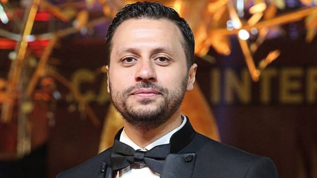 الناقد أحمد شوقي