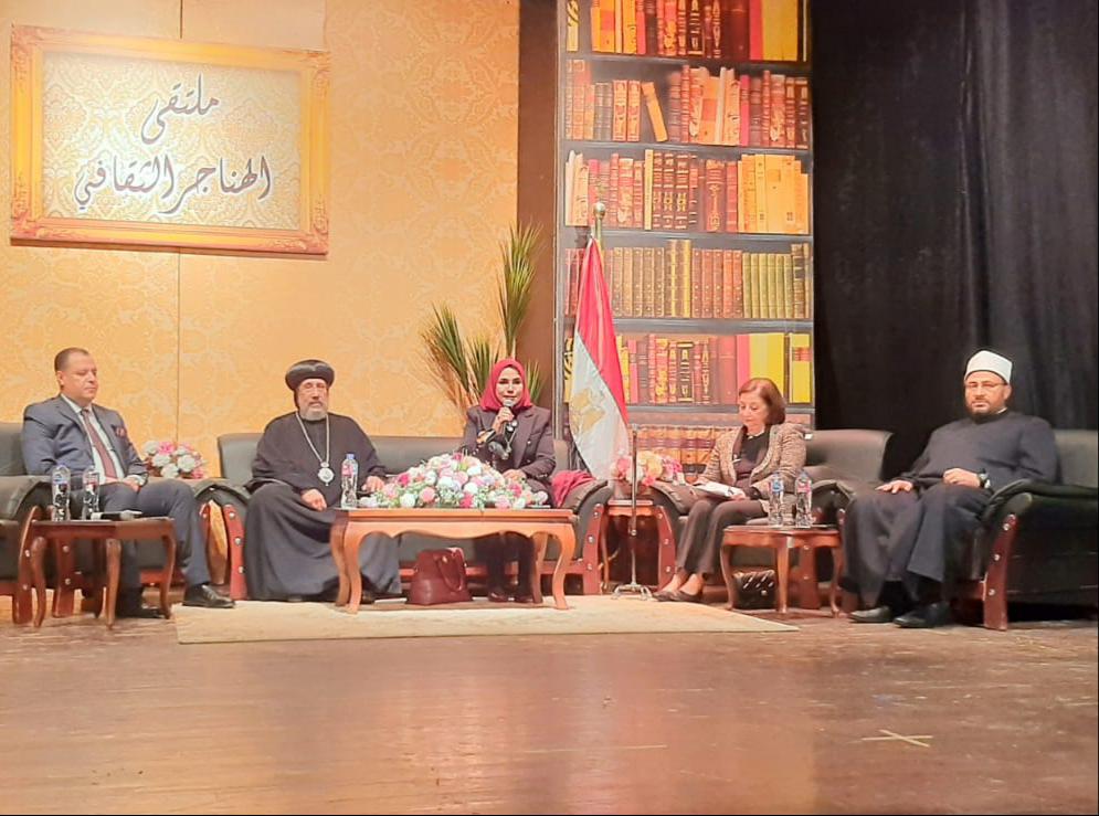 الدكتور محمود الهواري