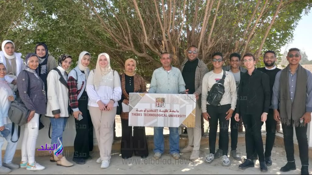 طلاب كلية الخدمات السياحية والفندقية بجامعة طيبة التكنولوجية