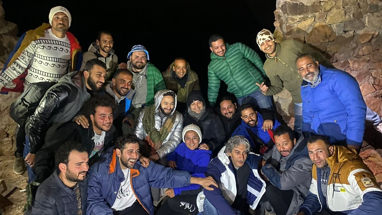 فريق عمل المداح