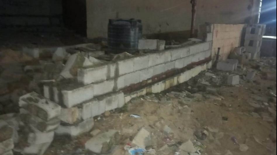 إزالة مخالفات البناء بمدينة العريش 
