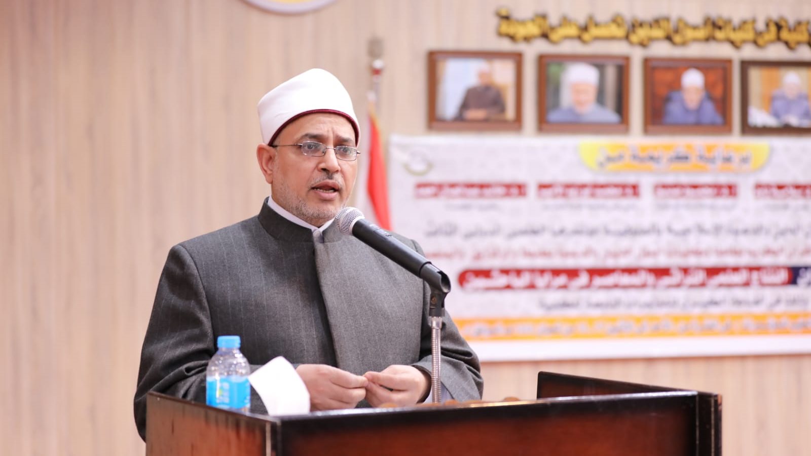 رئيس جامعة الأزهر 