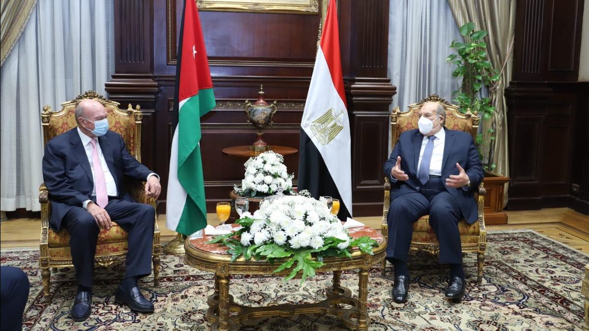 رئيس مجلس الشيوخ يلتقى رئيس مجلس الأعيان الأردني