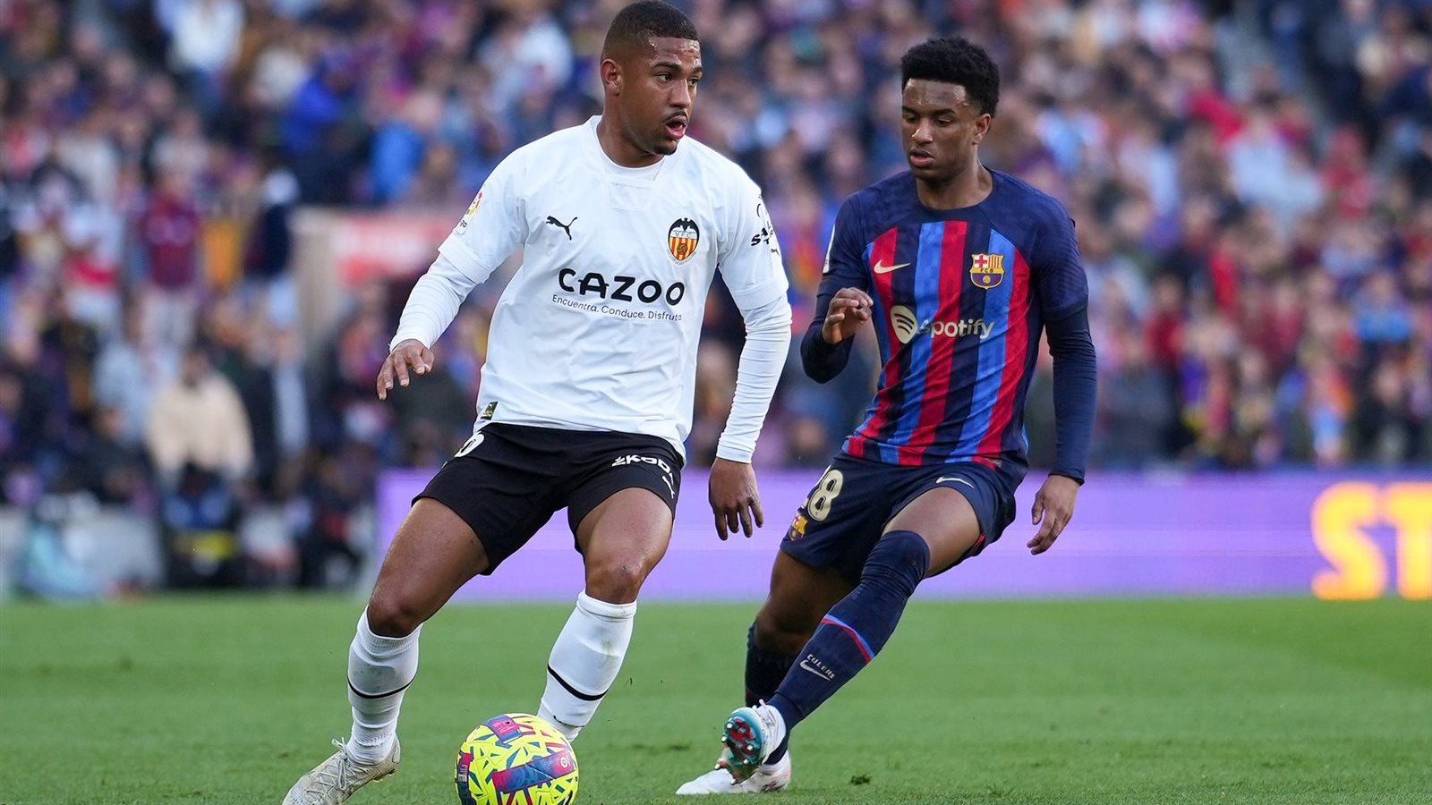 برشلونة وفالنسيا