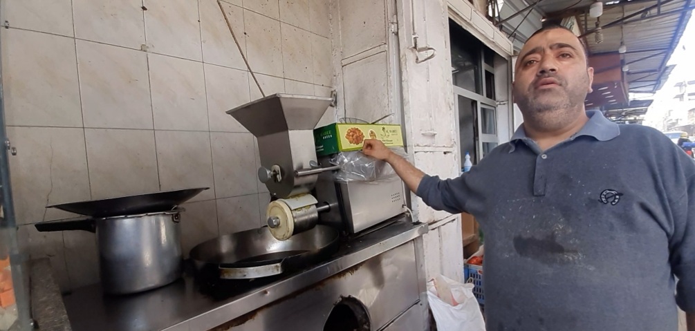 ماكينة انتاج اقراص الطعميه آليا بمدينة العريش 