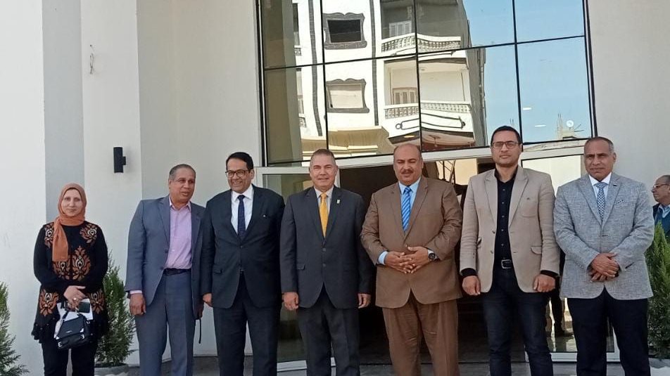 كلية سمنود