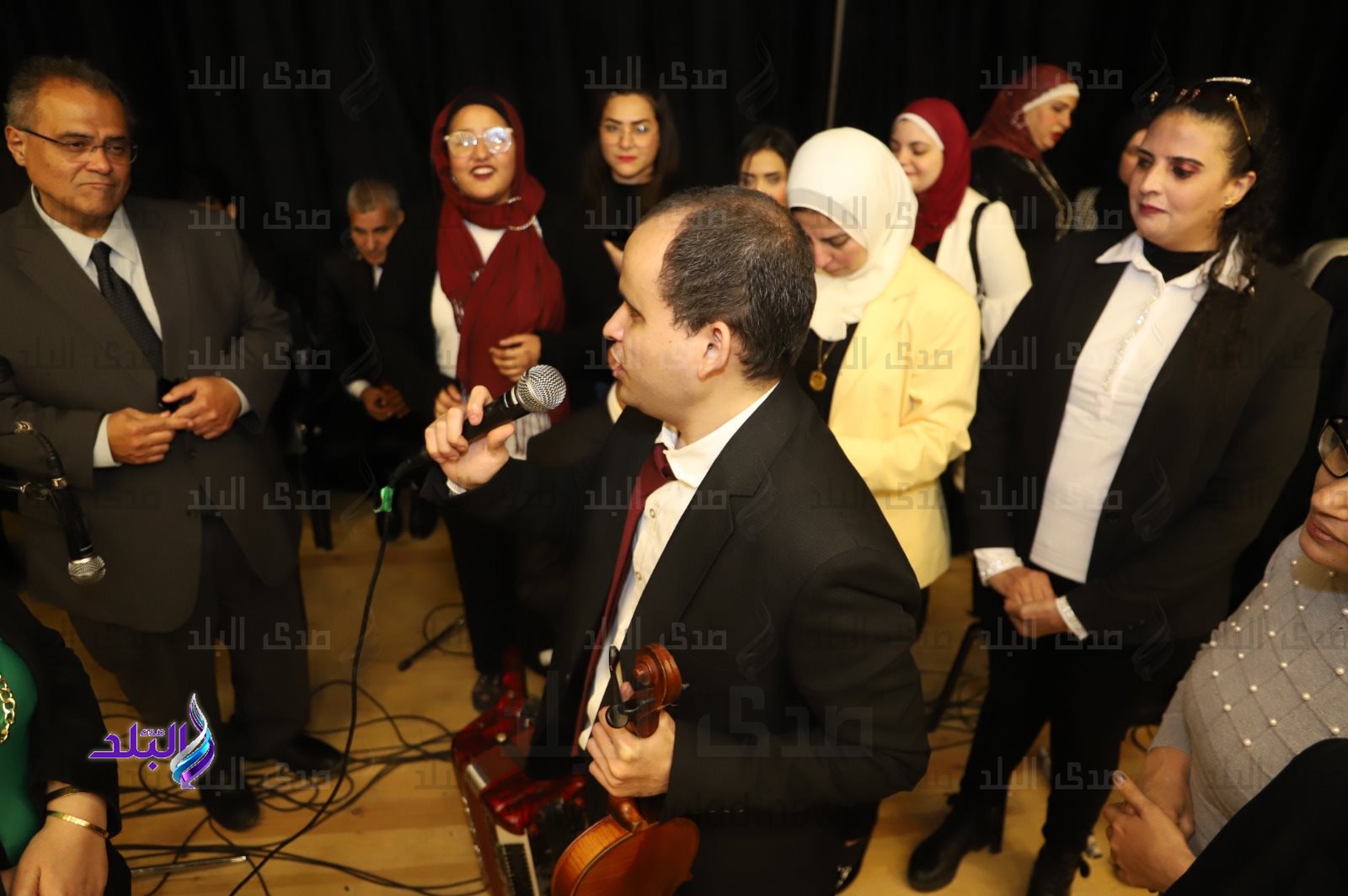 كورال جديد تهديه جامعة عين شمس لوطننا الغالى8