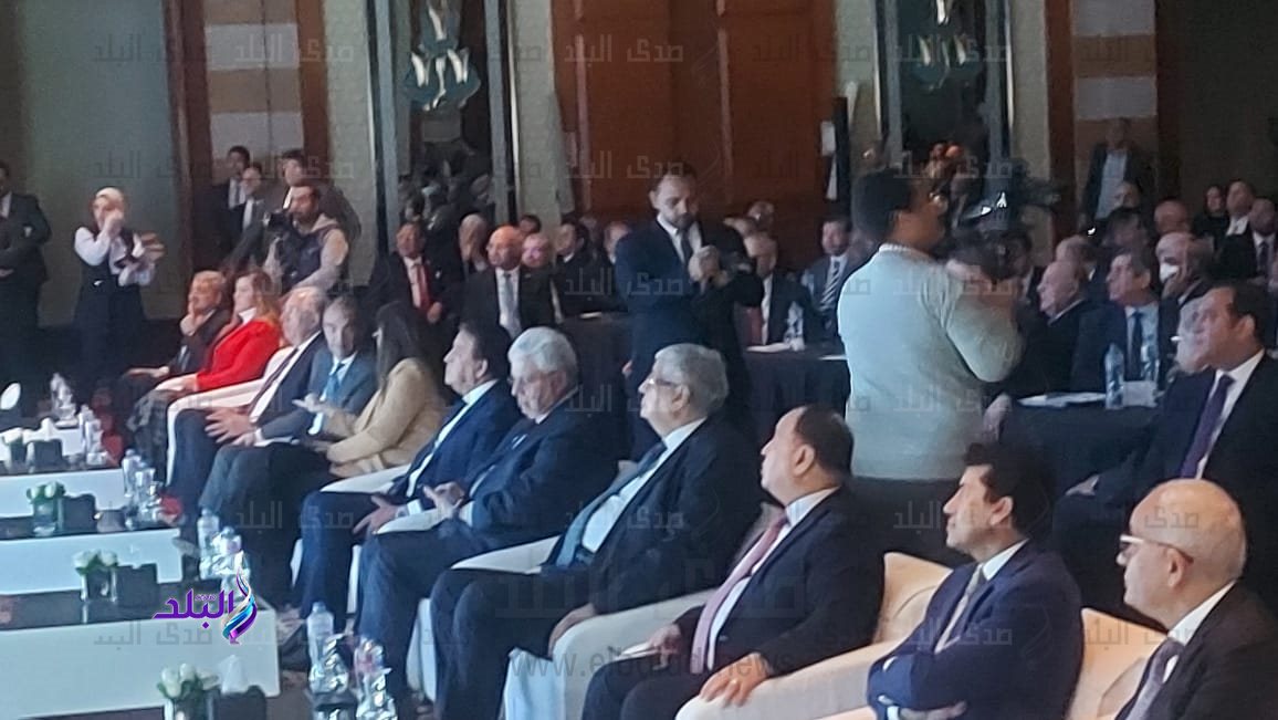 الدكتور ايمن عاشور وزير التعليم العالي 