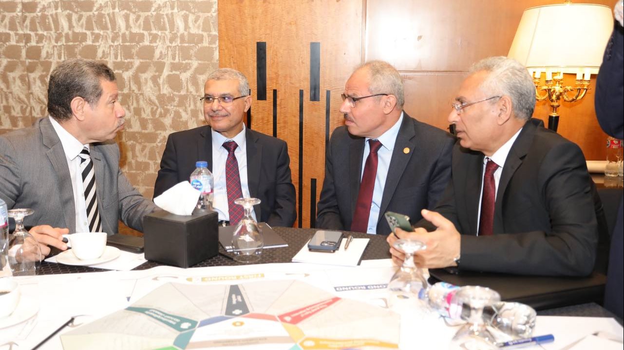 رئيس جامعة الزقازيق