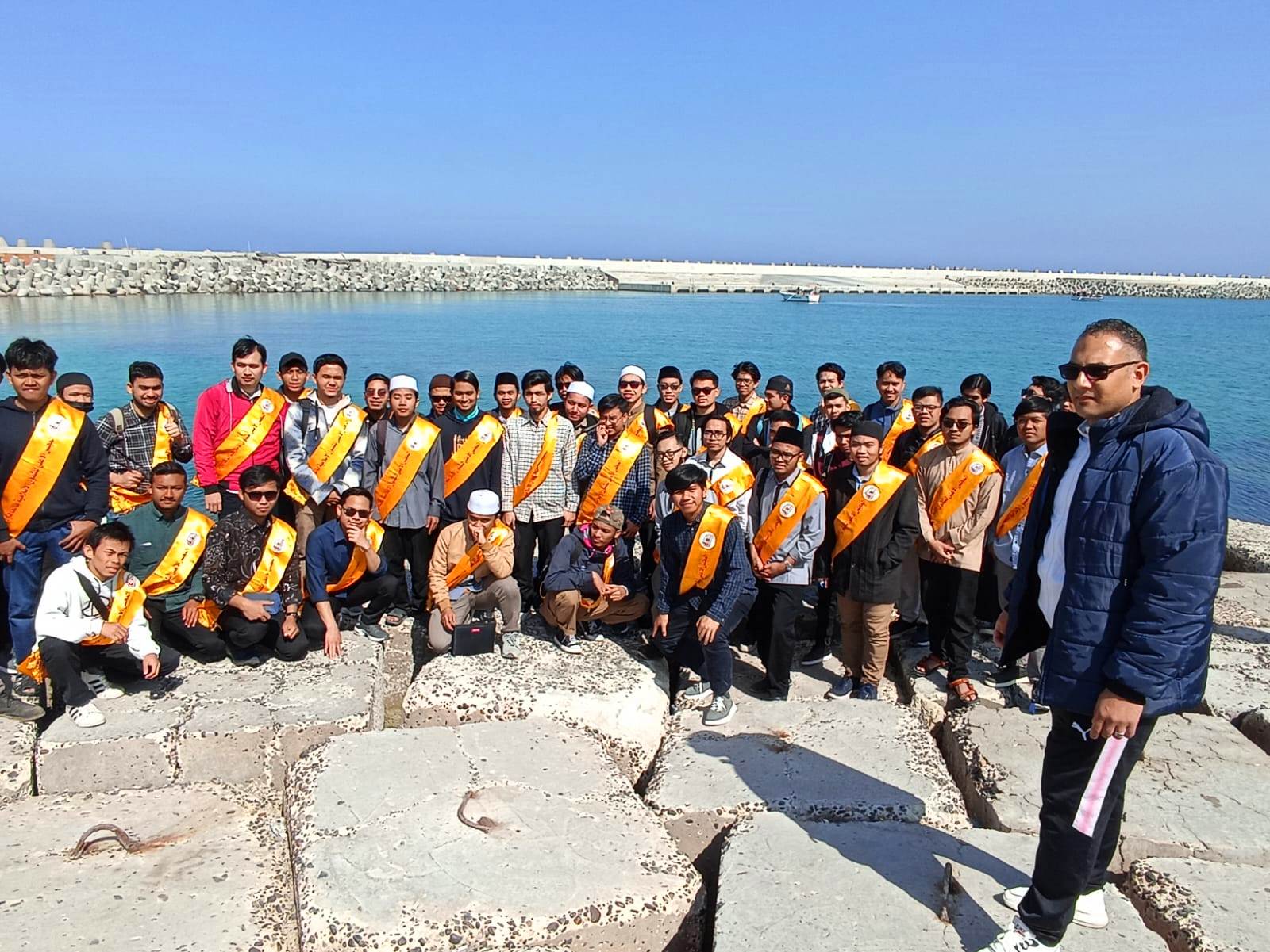 الدورة التثقيفية للطلاب الوافدين