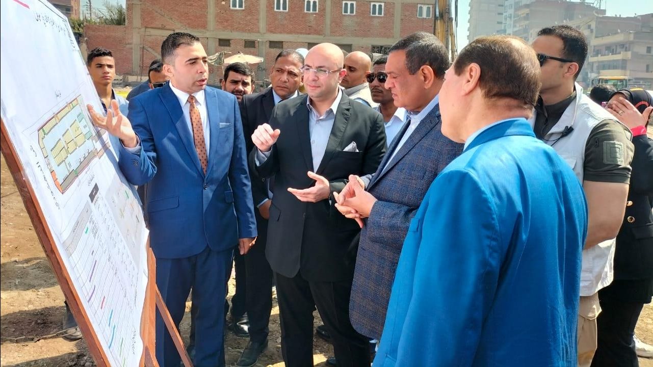جولة وزير التنمية المحلية ببني سويف