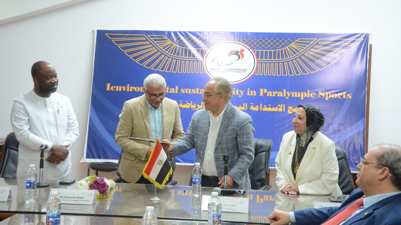 اللجنة البارالمبية توقع اتفاقية شراكة في مجال دمج الاستدامة 