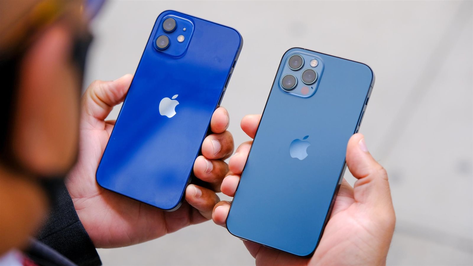 بمناسبة عيد الأم..خصم 38% على موبايل iPhone 12