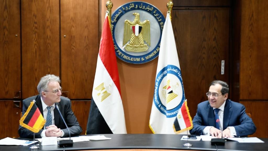 وزير البترول