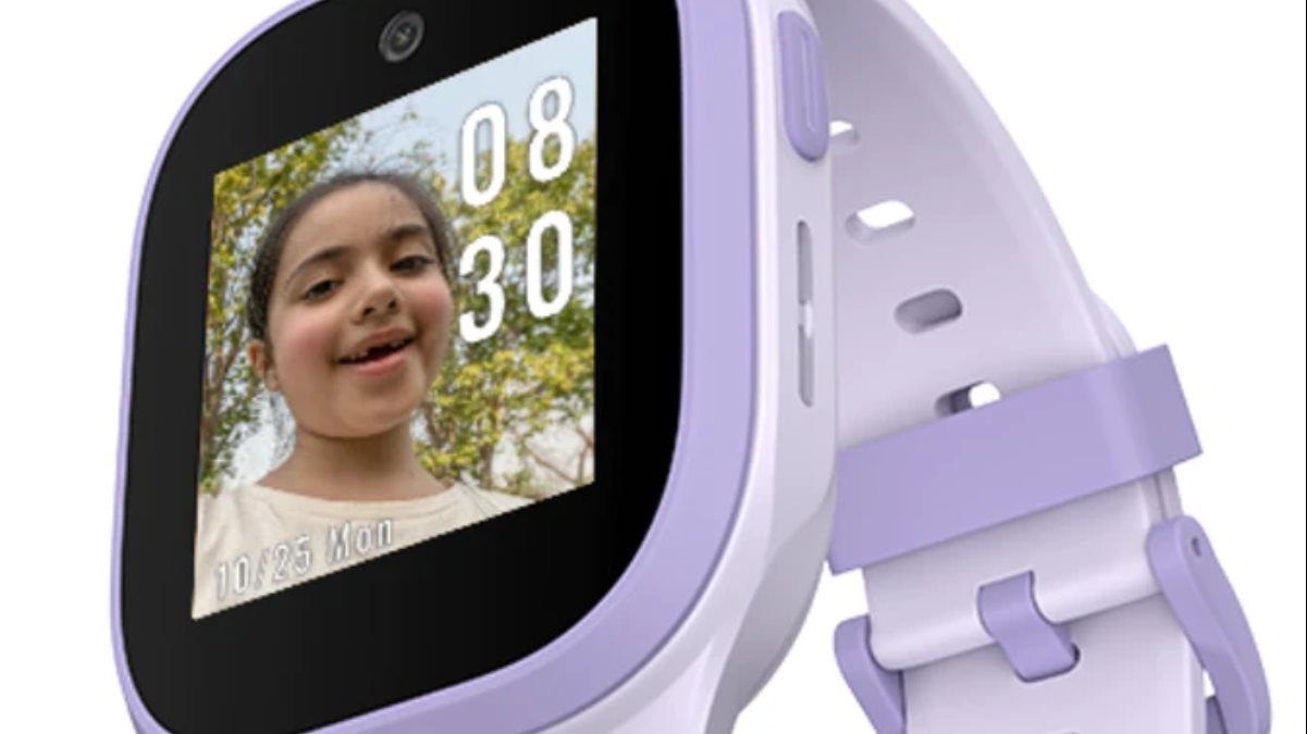 بكاميرا وGPS..اشتري أحدث smartwatch لطفلك بـ 2000 جنيه