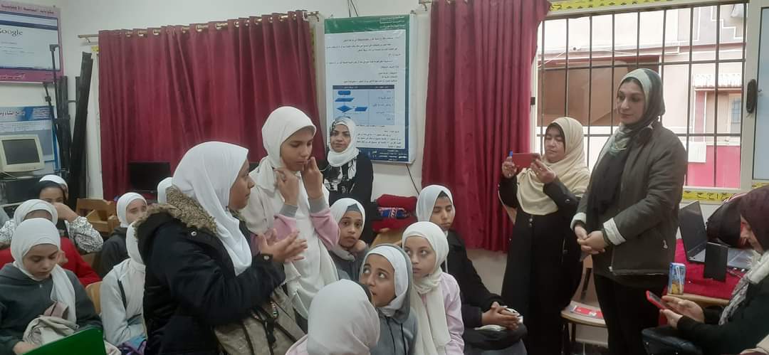 ندوة لطلاب الإعدادي  بسيناء عن التسرب من التعليم 