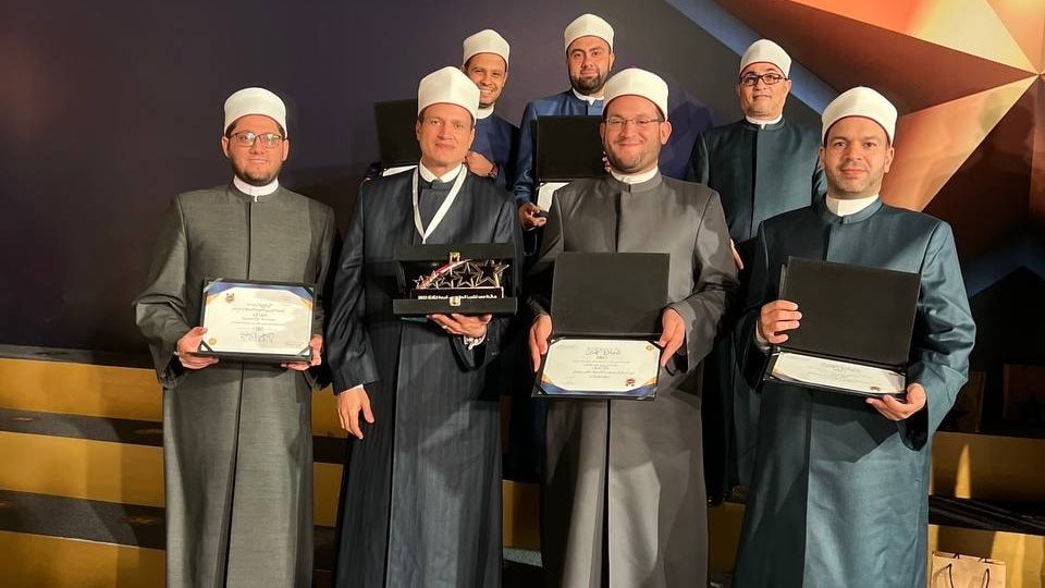 أعضاء مركز الفتوى