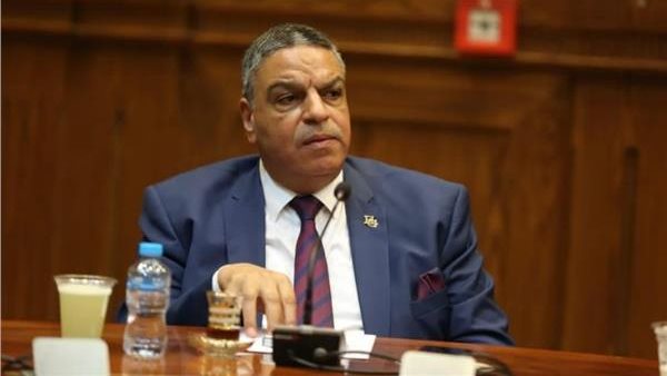  السيد جمعة، عضو لجنة الإسكان بمجلس الشيوخ 