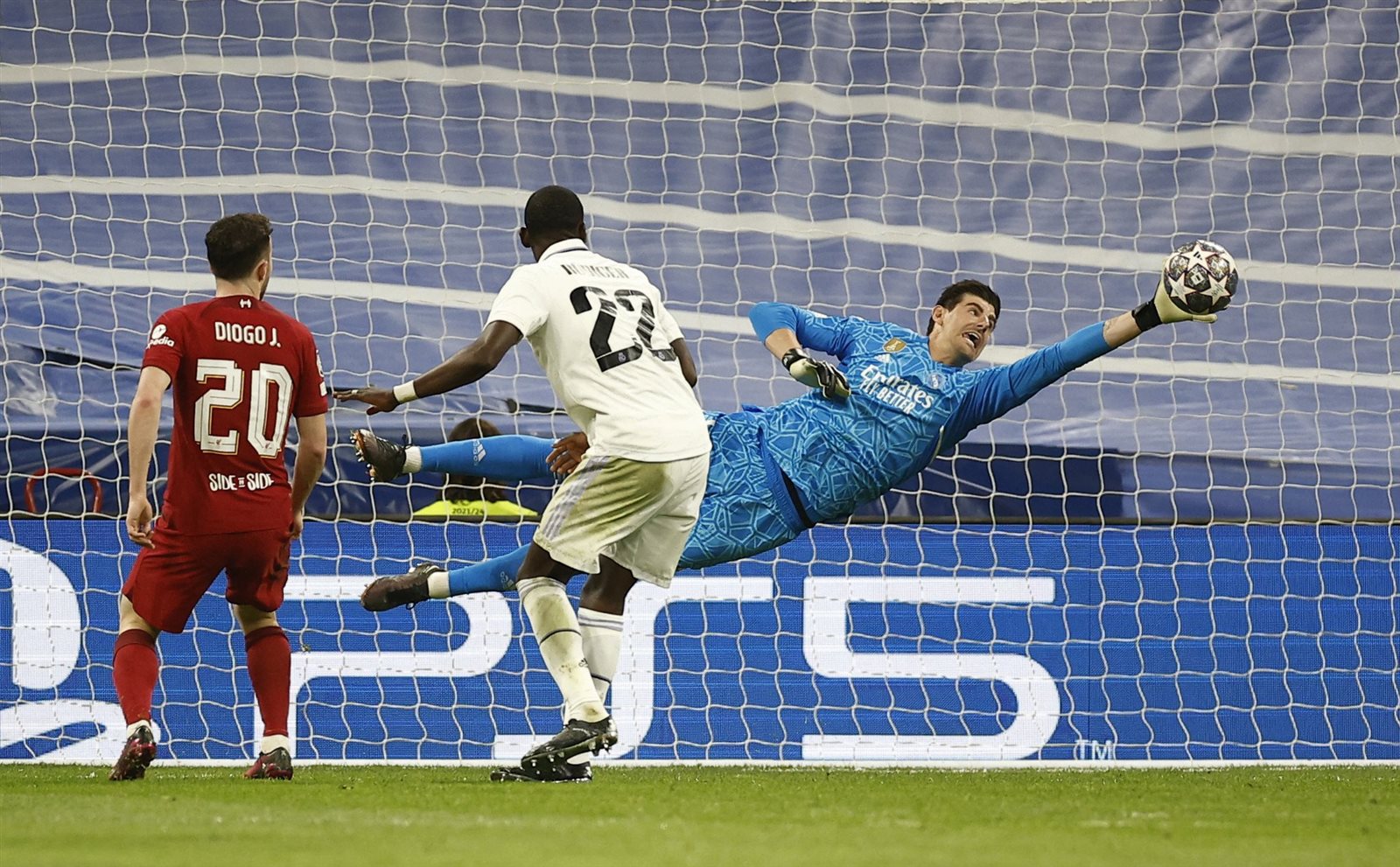 ريال مدريد وليفربول