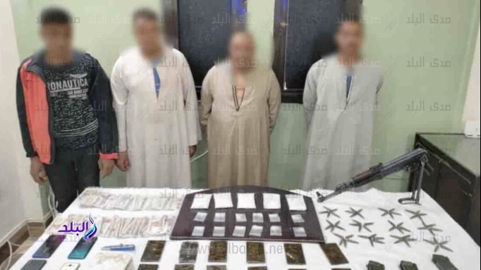 المتهمين