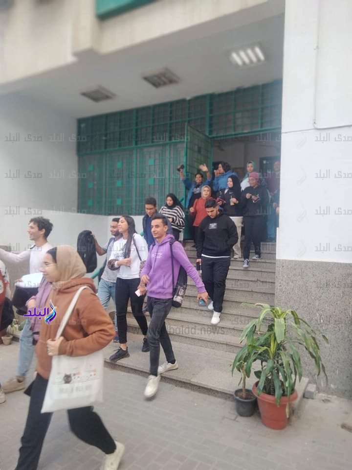 تجربة إخلاء ناجحة لمبنىكلية الآثار جامعة عين شمس4