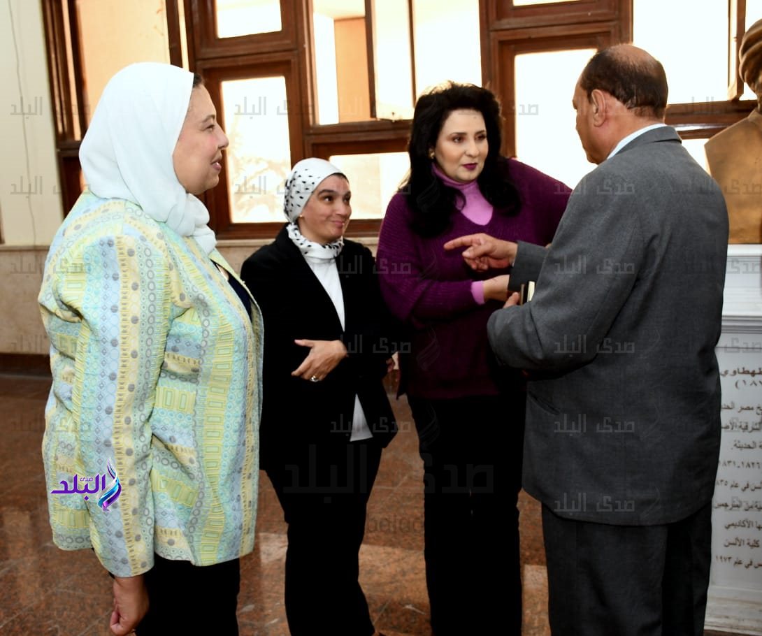 ألسن عين شمس تستقبل زيارة الهيئة لتجديد الاعتماد على النظام البرامجي5