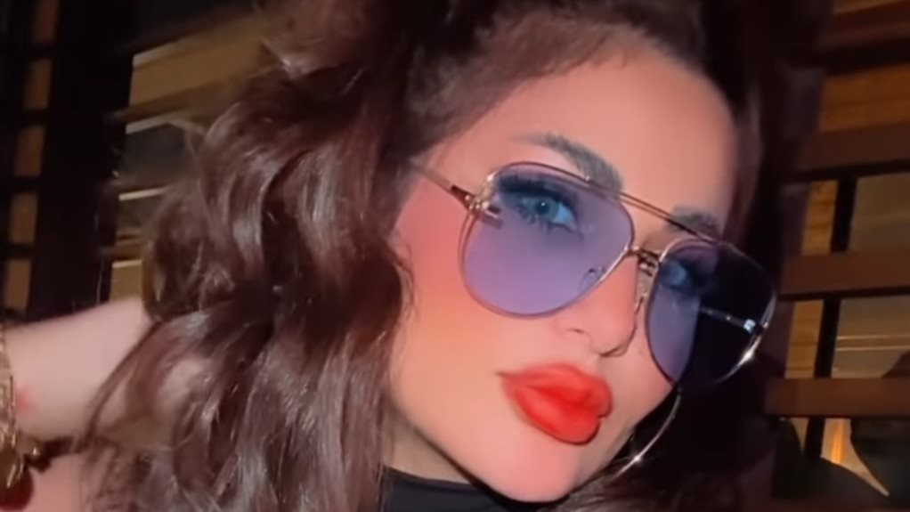 ندى الكامل 