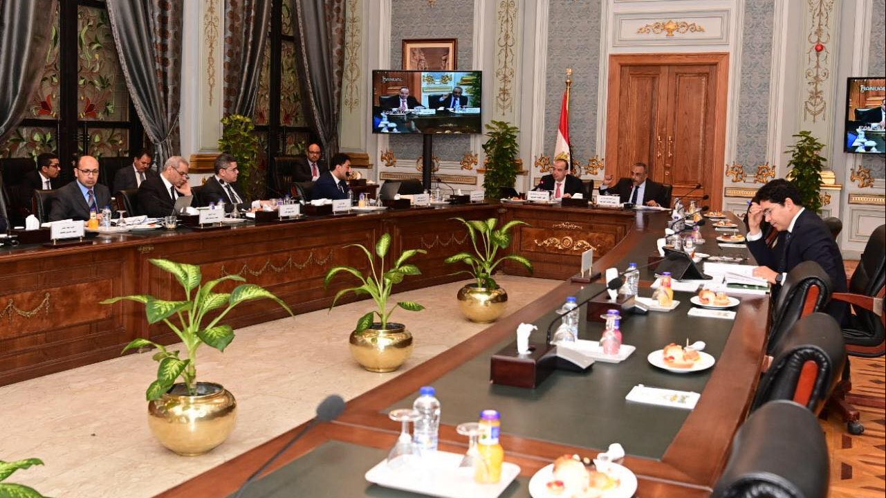 جانب من اجتماع اللجنة 